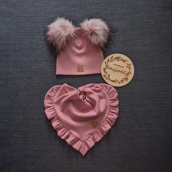 Jesienno zimowy zestaw dla dzieci - czapka z pomponami i chustka z falbanką pudrowo różowa prążek